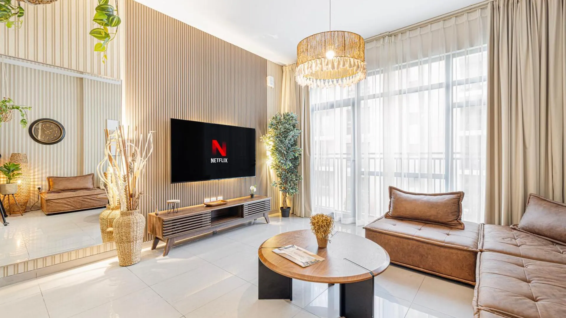 1Br Casablanca Retreat By Blue Cloud Holidays Sharjah